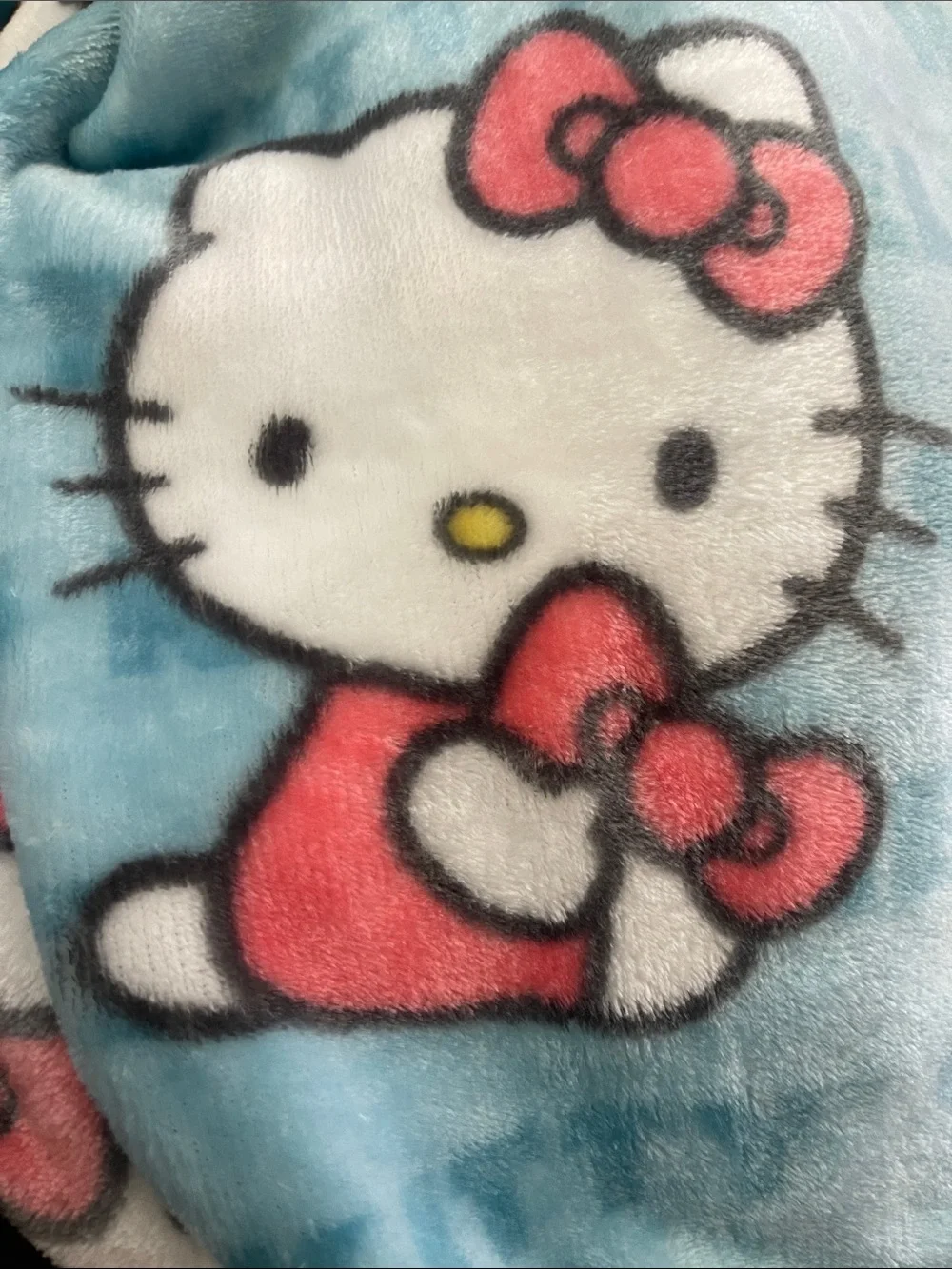 Hello Kitty Soft Throw Blanket